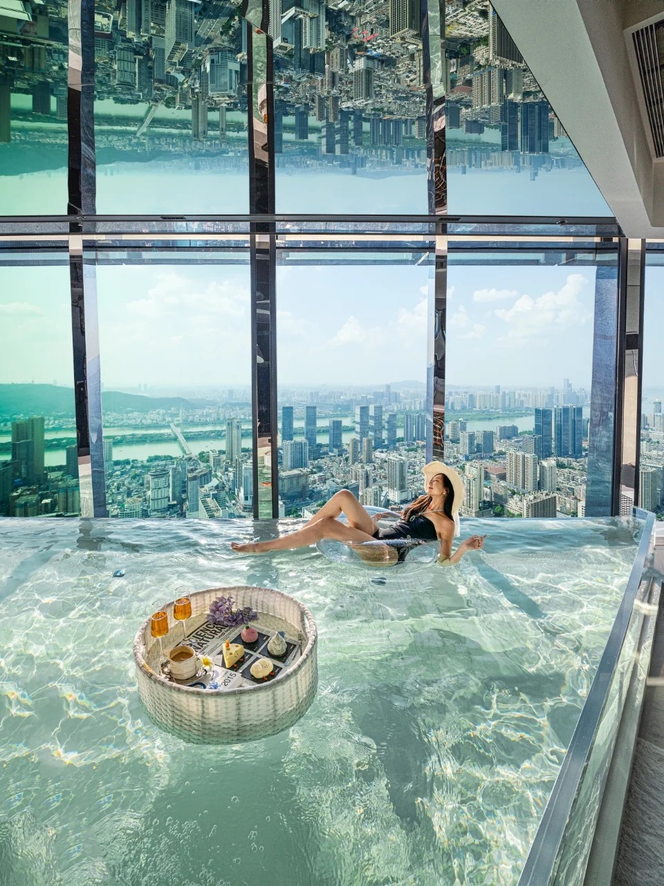 长沙有自己的巴厘岛！在70楼高空游泳度假_1_雾梨子_来自小红书网页版.jpg